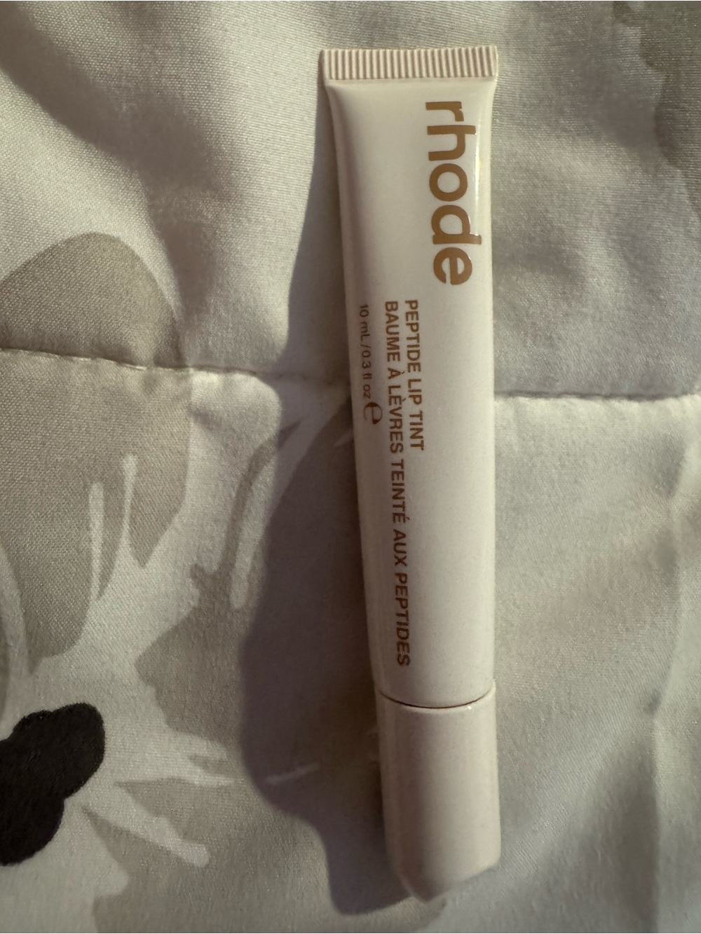 RHODE Cinnamon Roll Lip Tint new in box - Picture 3 of 4